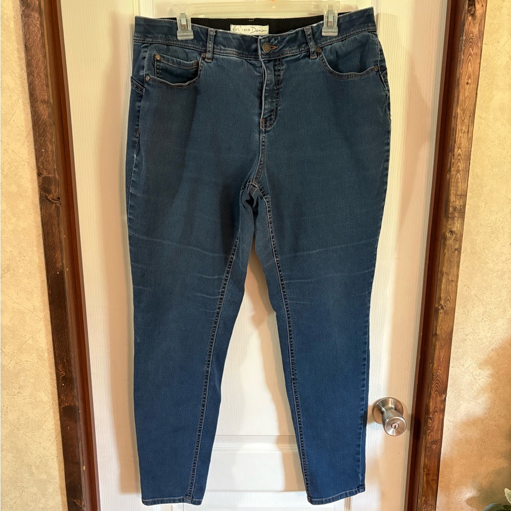 Women's Blue Jeans